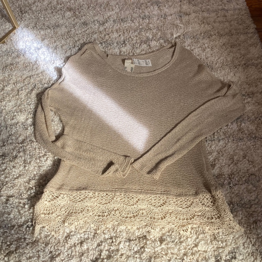 Tilly’s‎ Lace Sweater